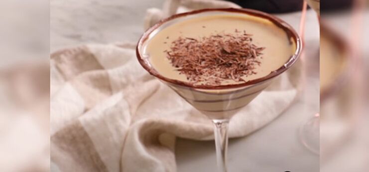 Glass of Godiva Chocolate Martini